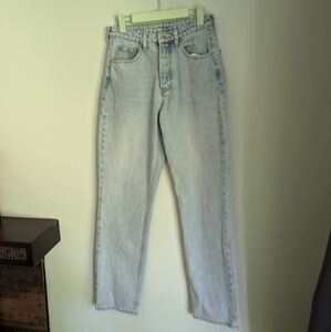 Shein Women's Size 4/28 Button Fly Tapered Leg Light Wash Cotton Blend Jeans